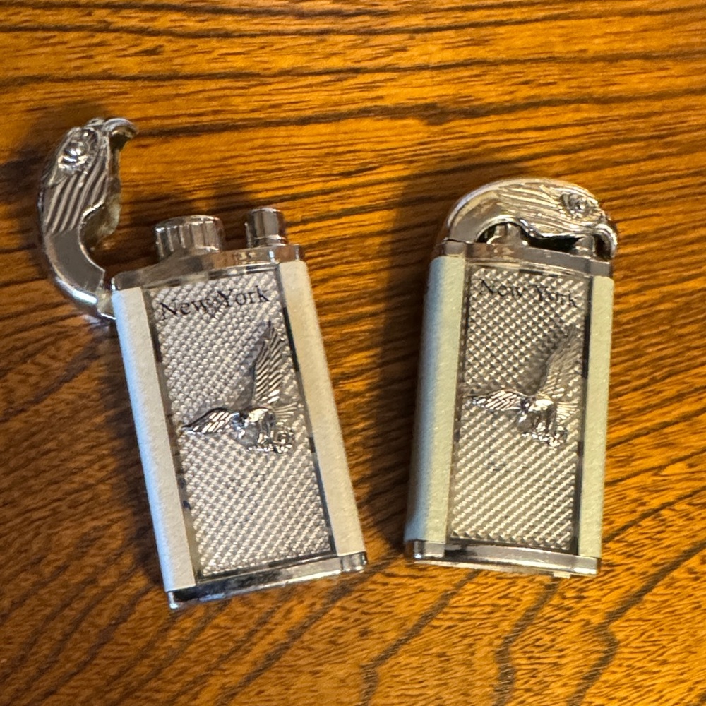 Set of 2 Eagle New York Pocket Collectibles